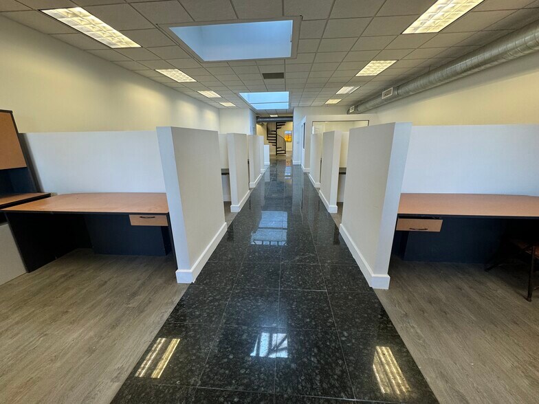 More Photos Of 3 Whale Sq, Brooklyn Warehouse For Lease