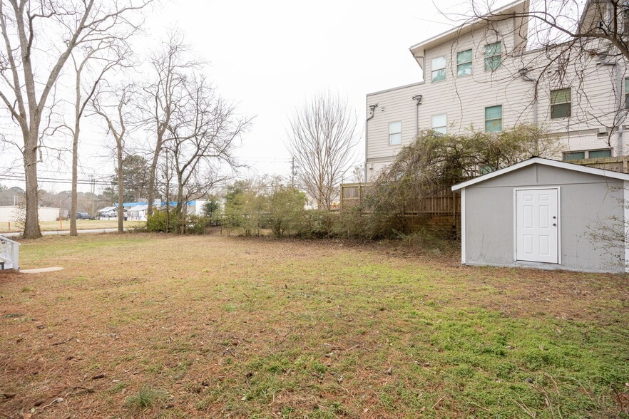 More Photos Of 1651 Donna Lynn Dr, Smyrna Office For Sale