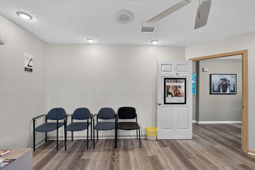 More Photos Of 1205 W Baker St, Plant City Medical For Sale