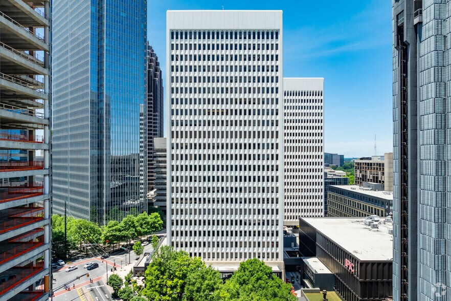 More Photos Of 1175 Peachtree St NE, Atlanta Office For Lease