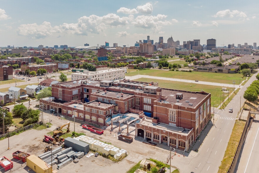More Photos Of 950 Selden St, Detroit Schools For Lease
