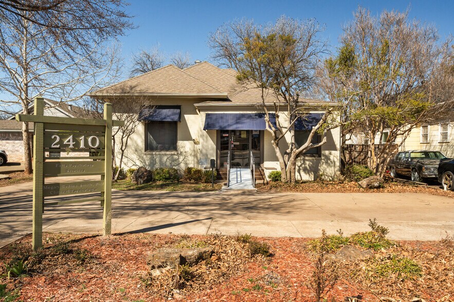 Primary Photo Of 2410 9th St, Wichita Falls Medical For Sale