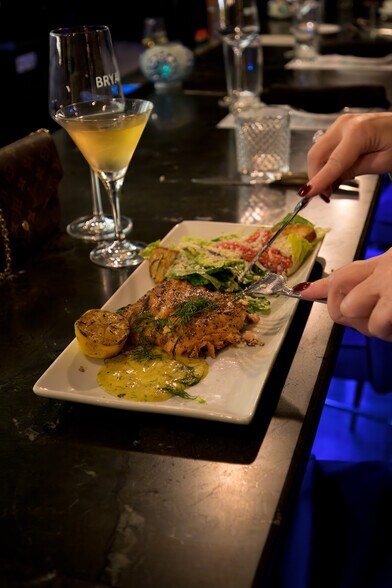 More Photos Of 300 E Main St, Johnson City Restaurant For Sale