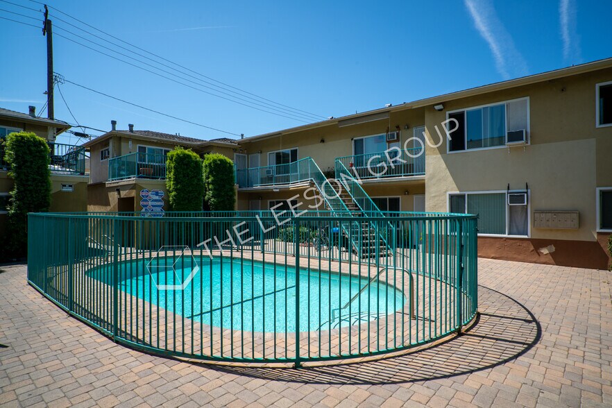 More Photos Of 1764 W Juno Ave, Anaheim Apartments For Sale