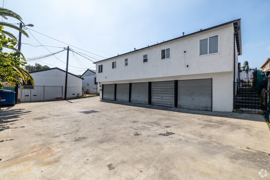 More Photos Of 1525 W 105th St, Los Angeles Apartments For Sale