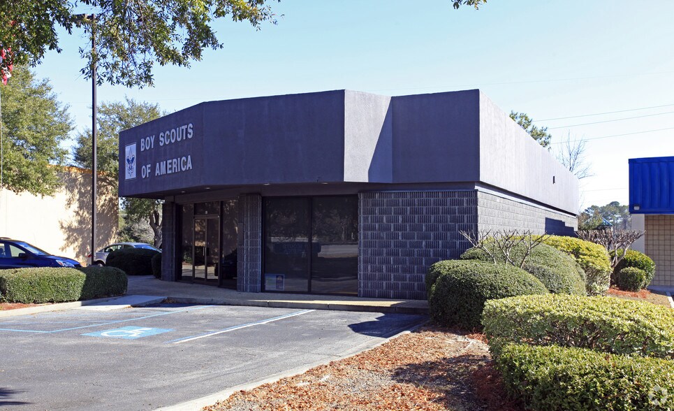 More Photos Of 1841 Norman Dr, Valdosta Office For Sale