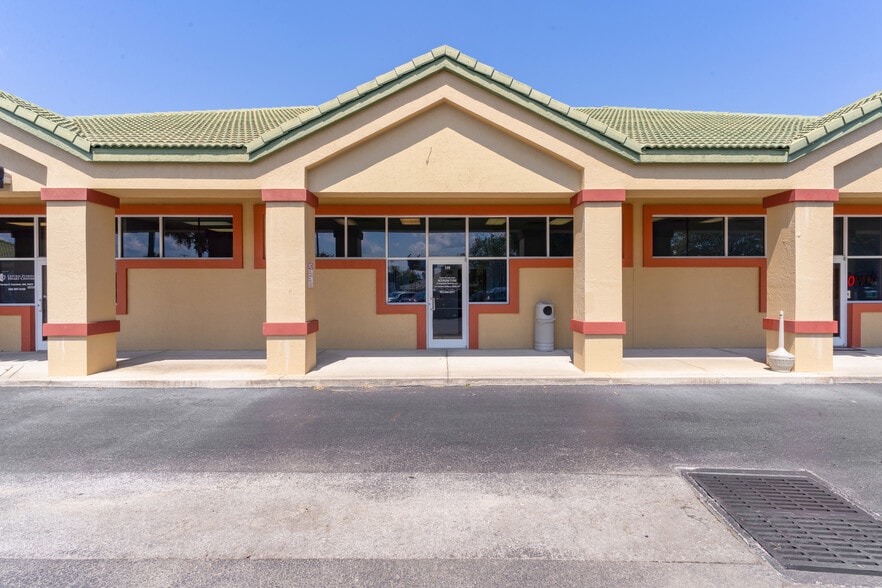 More Photos Of 17820 SE 109th Ave, Summerfield Medical For Lease