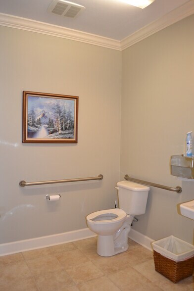 More Photos Of 2418 Mill Creek Ln, Tallahassee Office For Lease