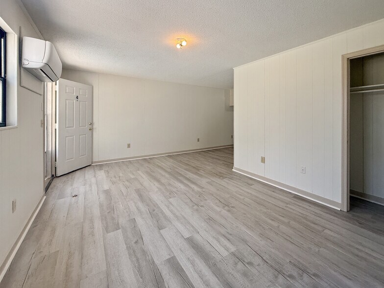 More Photos Of 79 Ridgemont Cir, Collinsville Apartments For Sale