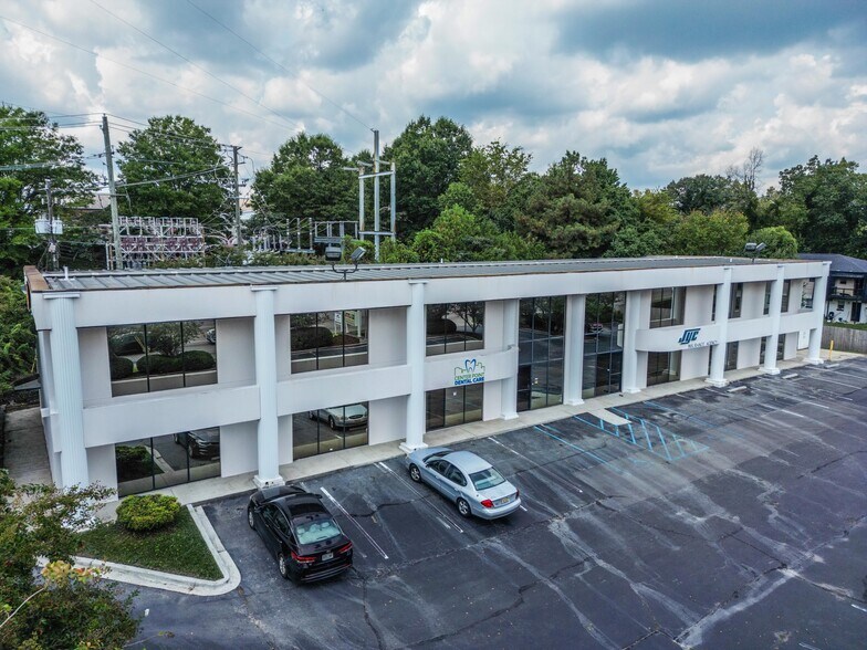 More Photos Of 2500 Center Point Pky, Birmingham Medical For Lease
