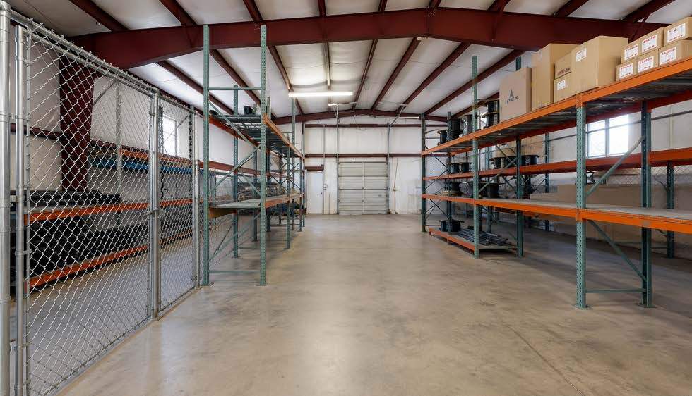 More Photos Of 1102 Shaver St, Springdale Industrial For Lease