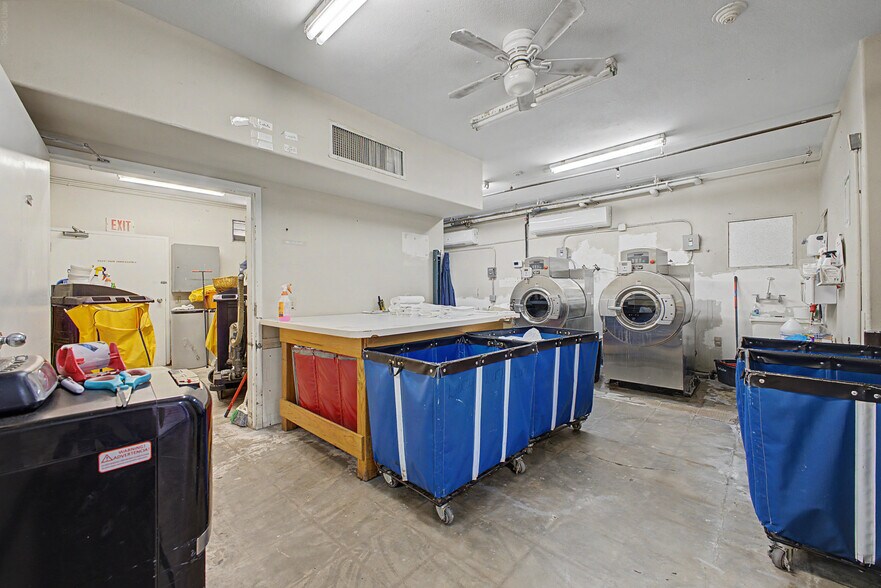 More Photos Of 5251 S Julian Dr, Tucson Apartments For Sale