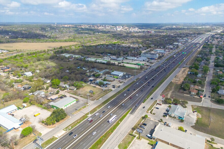 More Photos Of 1710 I-35 South Frontage Rd, San Marcos Land For Sale