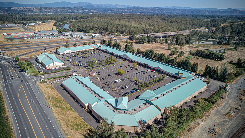 More Photos Of 450 NW 257th Ave, Troutdale Unknown For Lease