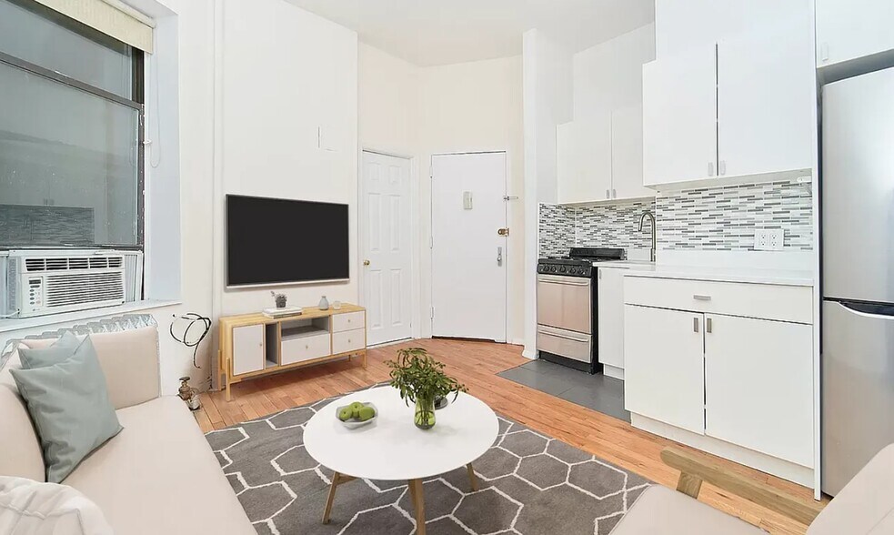 More Photos Of 239 W 20th St, New York Apartments For Sale