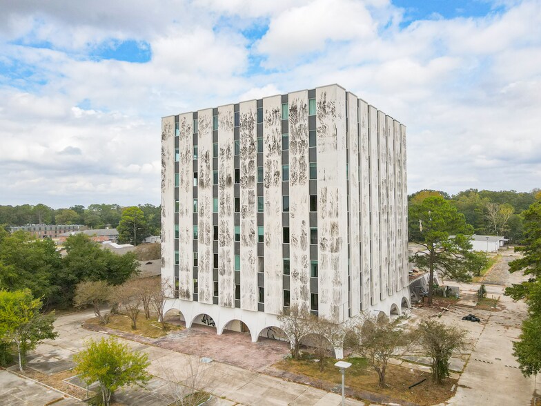 Primary Photo Of 10225 Florida Blvd, Baton Rouge Office Residential For Lease
