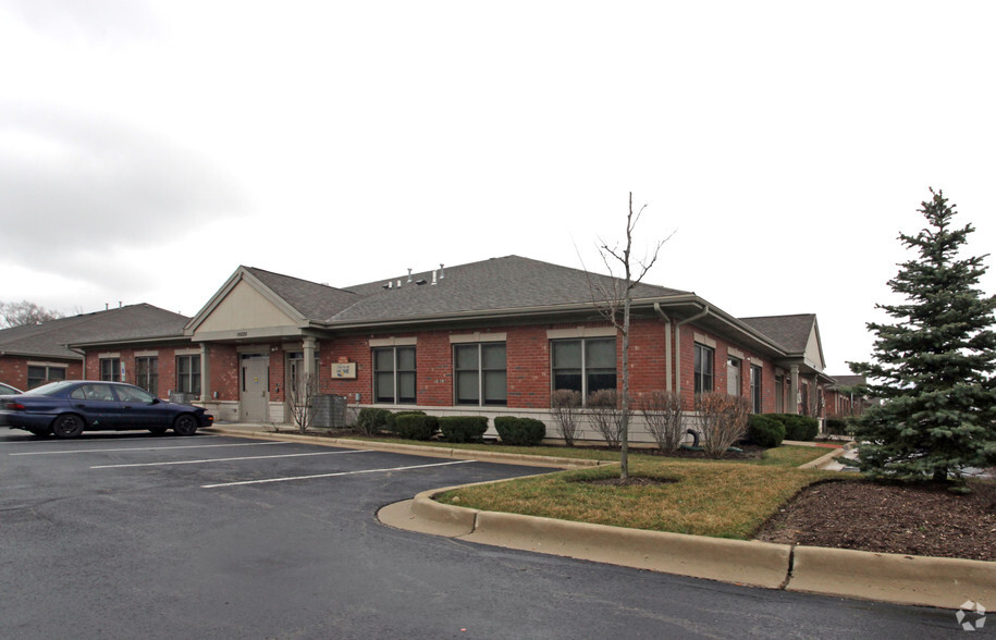 Primary Photo Of 16626 W 159th St, Lockport Office For Lease