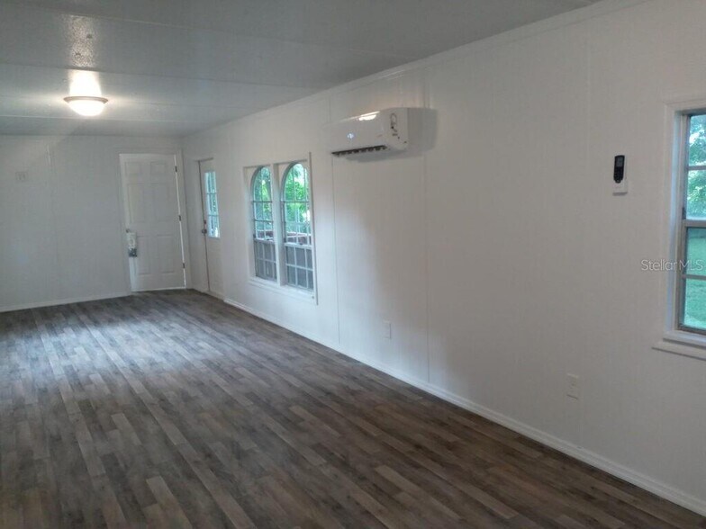 More Photos Of 28313 US Highway 27, Leesburg Multifamily For Sale