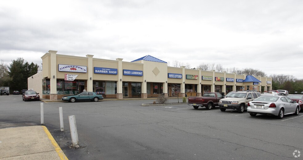 More Photos Of 2541-2581 County Rd 516, Old Bridge Storefront Retail Office For Lease