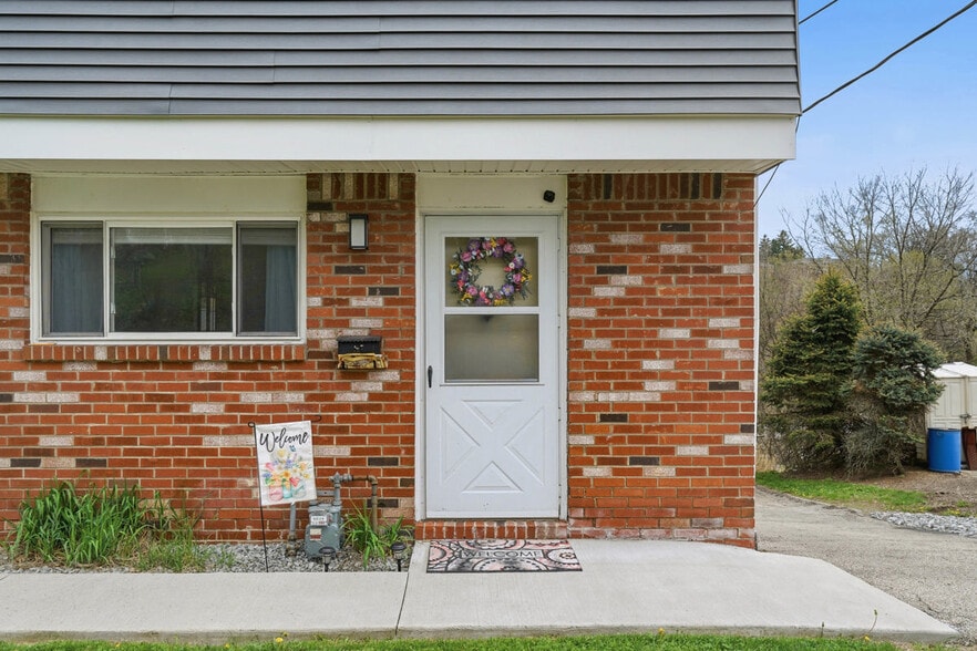 More Photos Of 3801 Hilpert St, Pittsburgh Apartments For Sale