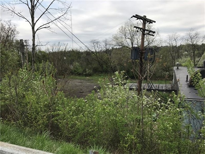 More Photos Of 1121 S Side Ave, Pittsburgh Manufacturing For Lease