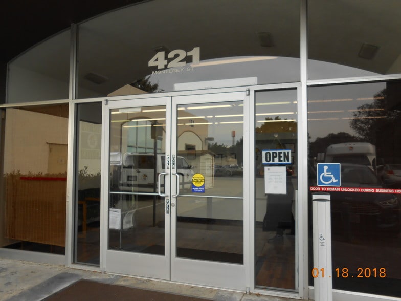 More Photos Of 421 Monterey St, Salinas Storefront Retail Office For Lease