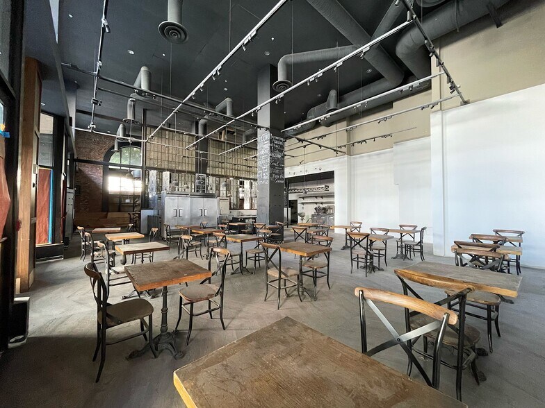 More Photos Of 610 S Main St, Los Angeles Apartments For Lease