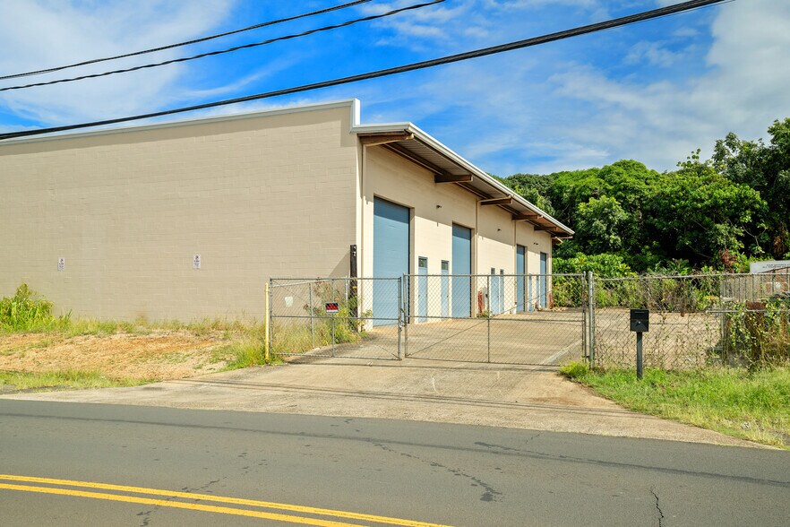 More Photos Of 3042 Peleke St, Lihue Warehouse For Lease