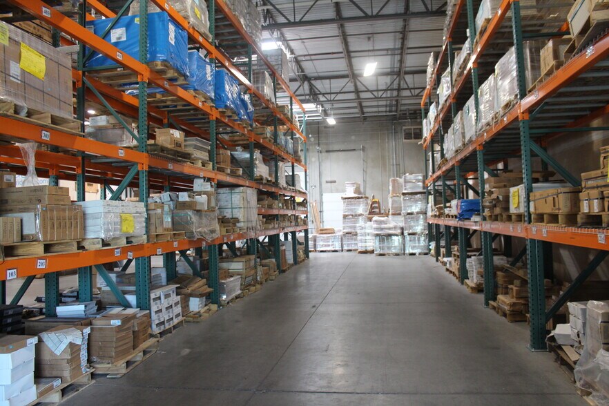 More Photos Of 2181 W California Ave, Salt Lake City Showroom For Lease