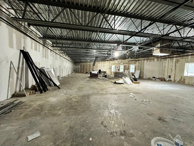 More Photos Of 2350-2356 Westchester Ave, Bronx Office For Lease