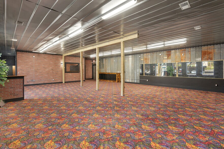 More Photos Of 3900 Ringgold Rd, Chattanooga Freestanding For Sale