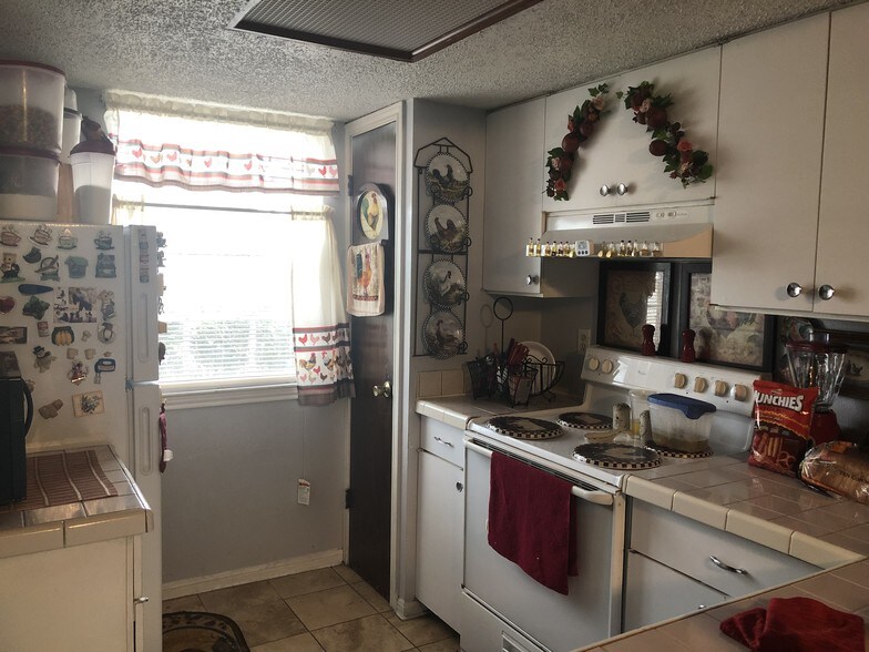 More Photos Of 1020 Jackson Keller Rd, San Antonio Apartments For Sale