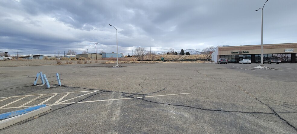 Primary Photo Of 0 Fourth, Winnemucca Land For Sale