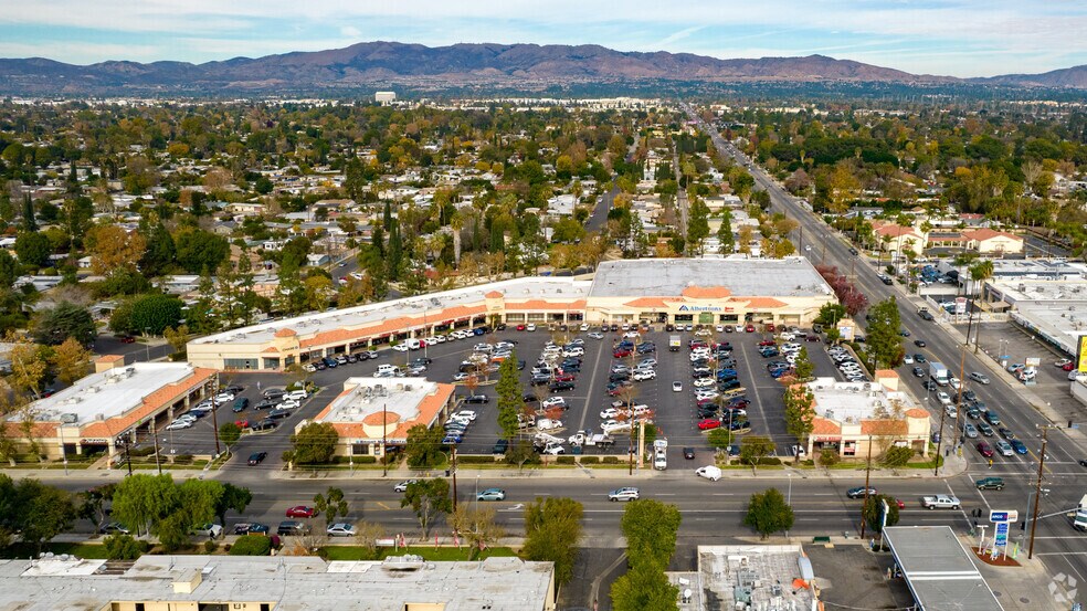 More Photos Of 19301-19371 Saticoy St, Reseda Unknown For Lease