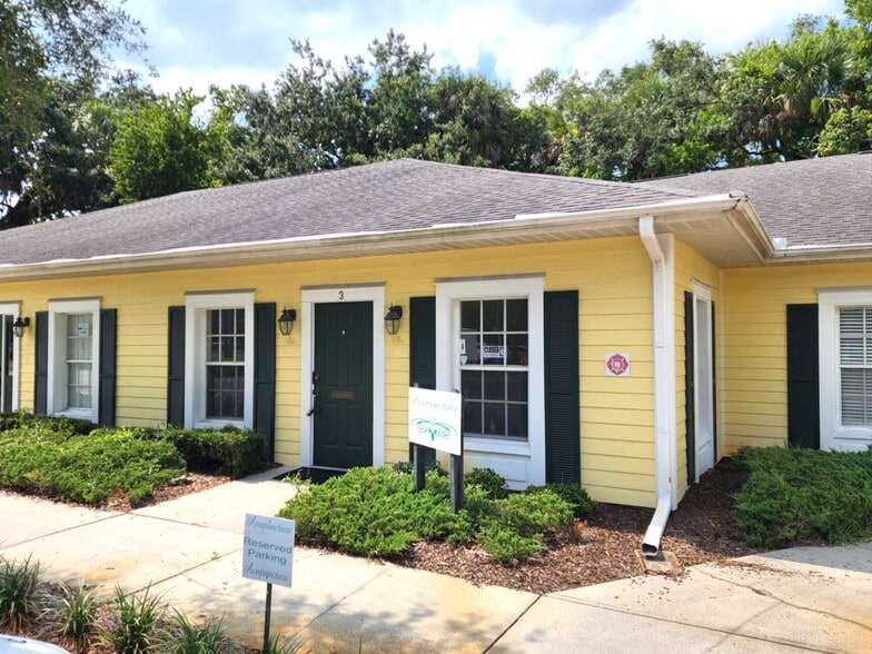 Primary Photo Of 4951 Babcock St, Palm Bay Office For Lease
