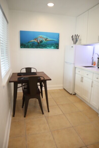 More Photos Of 101-107 Tacoma Ln, West Palm Beach Apartments For Lease