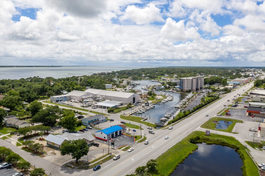 More Photos Of 4317 Arendell St, Morehead City Office For Sale