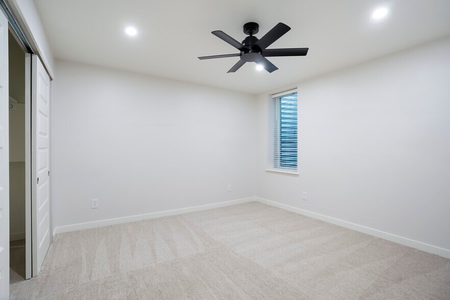 More Photos Of , Denver Multifamily For Sale