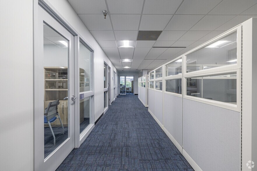 More Photos Of 6401 Golden Triangle Dr, Greenbelt Office For Lease