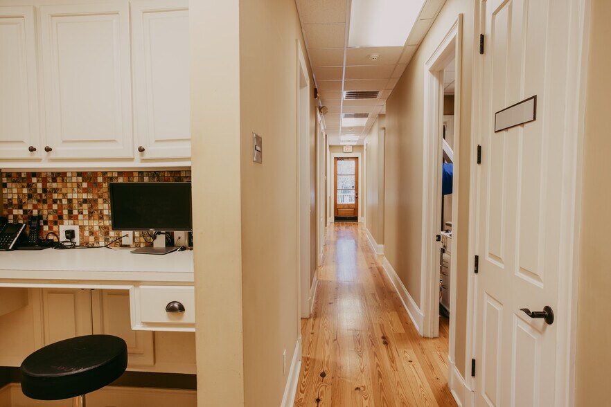 More Photos Of 797 Liberty Rd, Flowood Medical For Sale