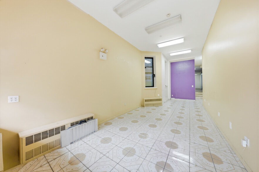 More Photos Of 163 Lenox Ave, New York Apartments For Lease