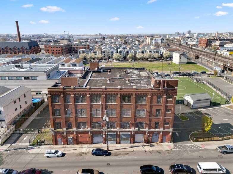 More Photos Of 115 E Kinney St, Newark Warehouse For Sale