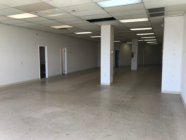 More Photos Of 851 Van Houten Ave, Clifton Warehouse For Lease