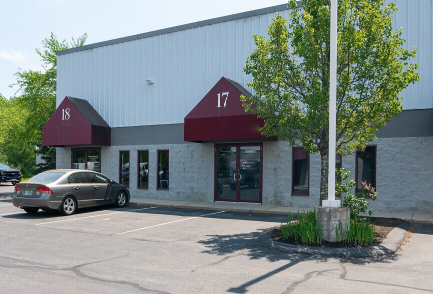 More Photos Of 17 Route 125, Kingston Office For Sale