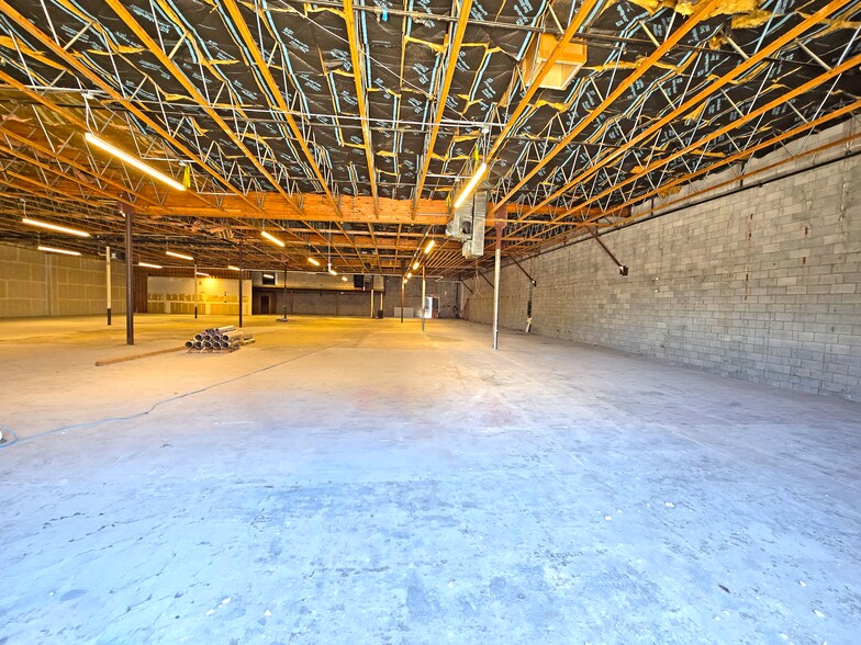 More Photos Of 1600 N Main St, Meridian General Retail For Lease