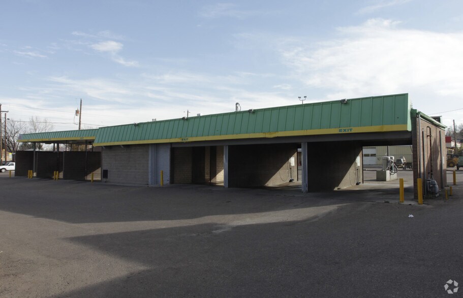 More Photos Of 2195 S Sheridan Blvd, Denver Carwash For Lease