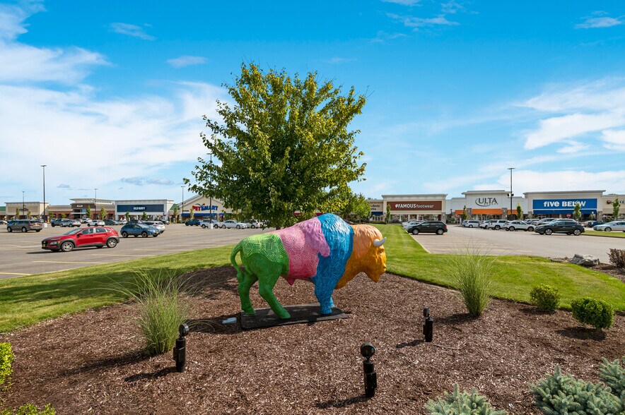 More Photos Of 4927-5183 Transit Rd, Clarence Unknown For Lease