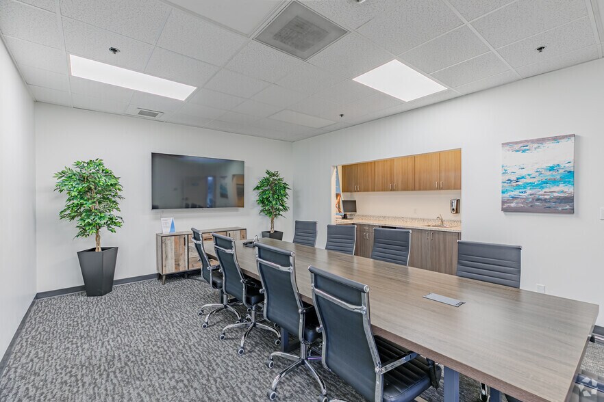 More Photos Of 505 Main St, Chula Vista Warehouse For Lease