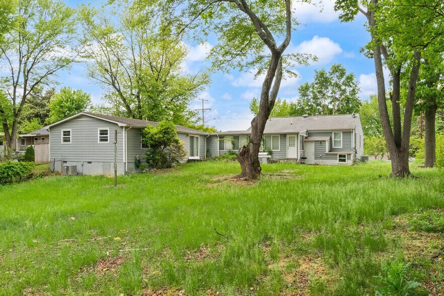More Photos Of 17423 Wilson St, Dumfries Multifamily For Sale