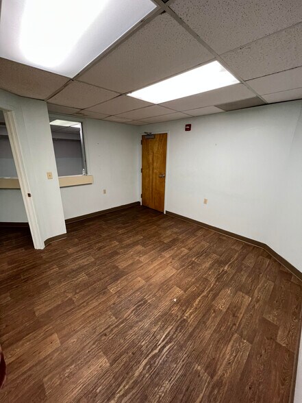 More Photos Of 3550 University Blvd S, Jacksonville Medical For Lease